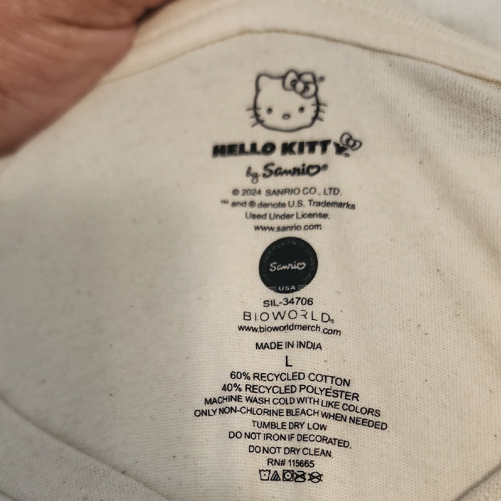 Hello Kitty Cream and Pink Short Sleeve Tees - Picture 5 of 7